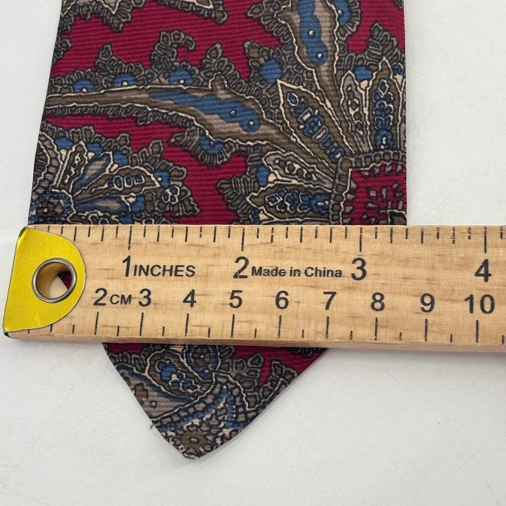 Brooks Brothers Paisley Tie Mens OS Burgundy Blue Silk Neckband